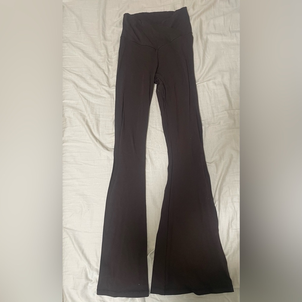 Brown aerie cross stomach flared leggings